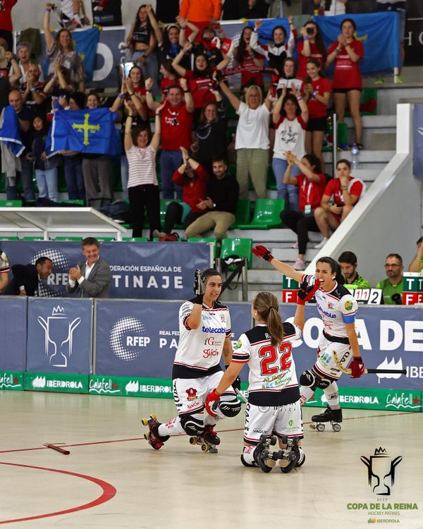 🔥 CAMPEONAS de la COPA de la REINA🔥

🏆Somos CAMPEONAS por QUINTA vez 🏆

Victoria 🆚 <a href="/hcpalau/">Generali Hoquei Club Palau</a> por 1️⃣-3️⃣ 

✔️ <a href="/rocessara/">Sara Roces</a>
✔️ <a href="/nurialmeida9/">Nurialmeida9</a>
✔️ <a href="/PiqueroMarta/">Marta Piquero</a>

#MiEquipoMiGente
#CopadelaReina 🏆
#CopaOKIberdrola 🏆