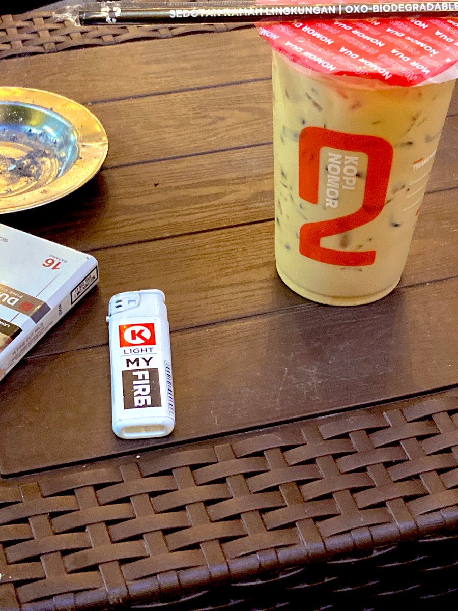 Glewer's tweet image. The best number 2 in town ~