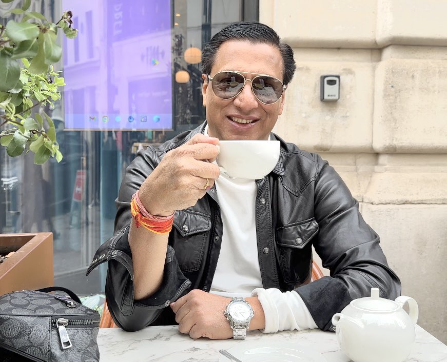 imbhandarkar's tweet photo. #Sundayvibes #London #GreenTeaTime ☕️ https://t.co/QcqbxhyutK
