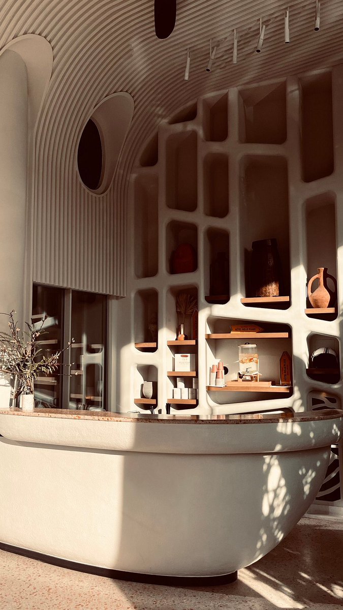 monoqidesign's tweet photo. @hotelbelleplage Situated in the glamorous city of Cannes, Hotel Belle Plage exudes French Riviera elegance through its exquisite design, architecture, and furnishings. The hotel's refined style effortlessly fuses classic and modern elements, creating a luxurious sanctuary for guests. Panoramic views of the Mediterranean Sea set the stage for a truly unforgettable experience, while the curated interior design and bespoke furniture ensure every detail of your stay at Hotel Belle Plage is infused with the enchanting allure of the Côte d'Azur.
. 
#hotelbelleplage #belleplage #hotelcannes #cannes #frenchriviera #frenchrivieralife #frenchrivieraplaces #frenchrivieraguide #frenchrivierastyle #cotedazur