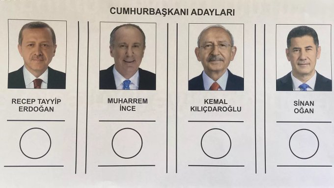 #SONDAKİKA
ANKA:
%49.8 Erdoğan
%45.7 Kılıçdaroğlu
%3.9 Oğan