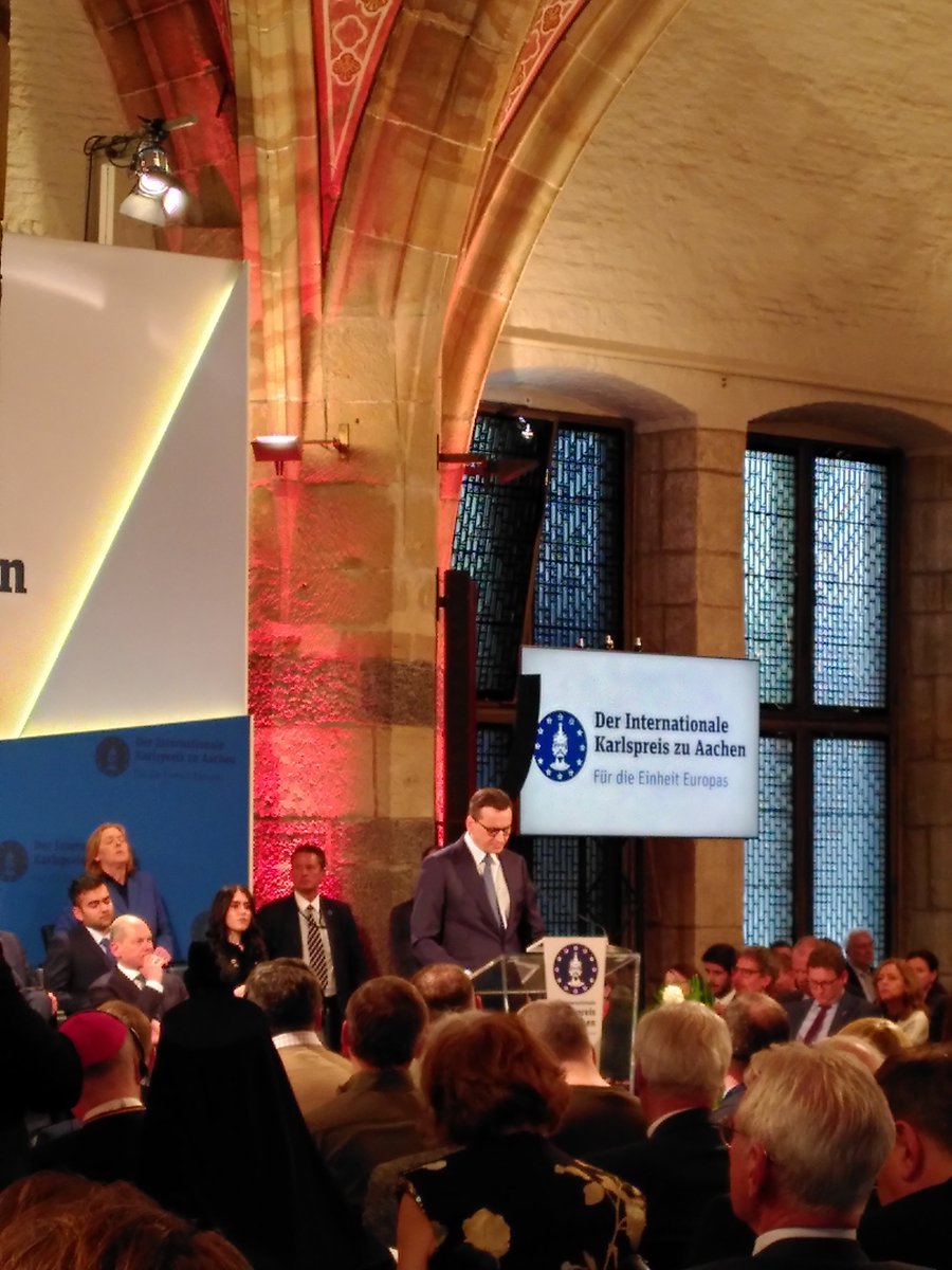 Iulian Romanyshyn (@iulianromanysh) on Twitter photo Powerful speech by Polish PM <a href="/MorawieckiM/">Mateusz Morawiecki</a>: "Russia is anti-Europe, antithesis of good. Good has the face of President Zelenskyy and Ukrainian defenders" @Karl Powerful speech by Polish PM <a href="/MorawieckiM/">Mateusz Morawiecki</a>: "Russia is anti-Europe, antithesis of good. Good has the face of President Zelenskyy and Ukrainian defenders" @Karl