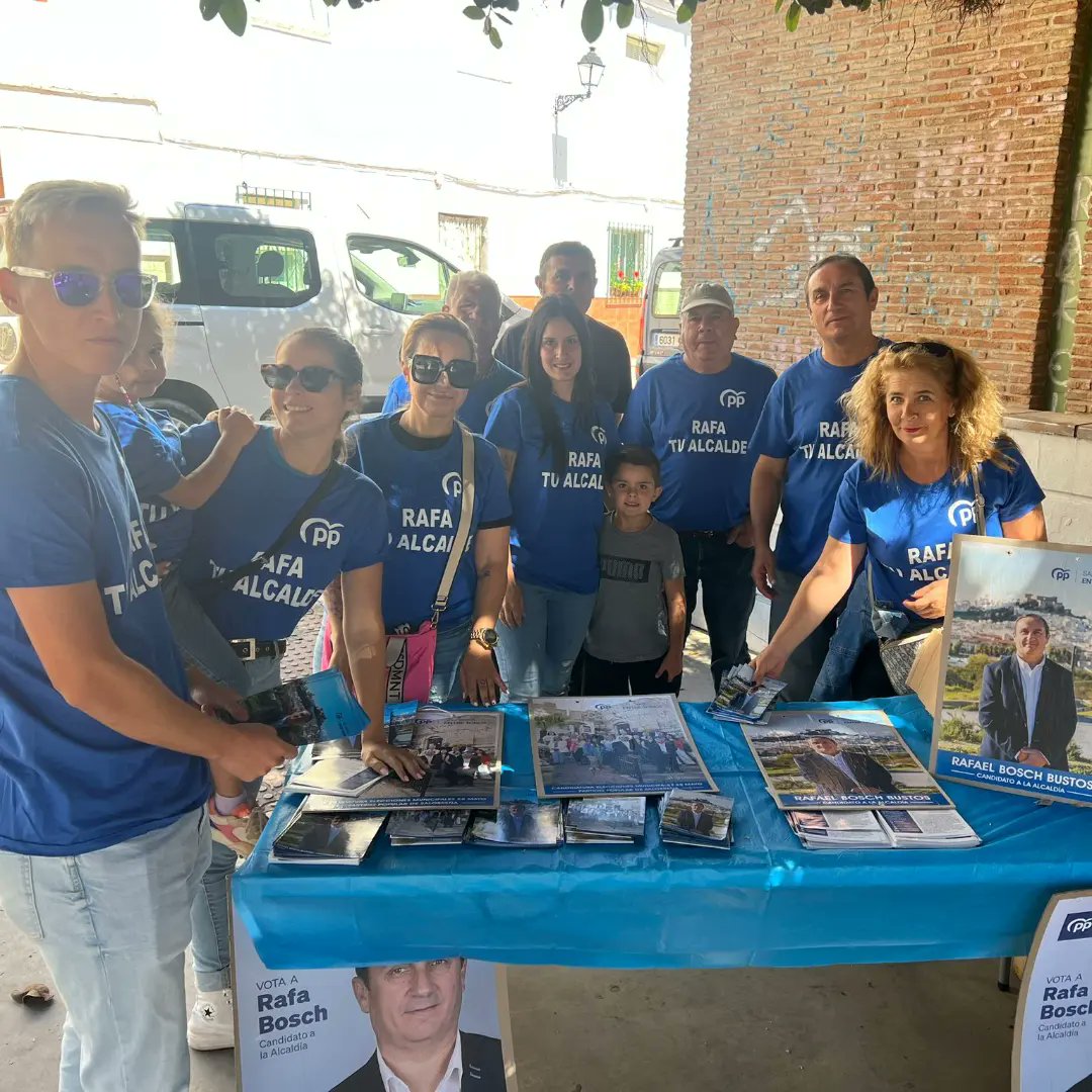 🔷Visita al casco antiguo dando a conocer nuestro proyecto y programa electoral para todos los vecinos y comerciantes de nuestro pueblo.
 En un rato nos vemos en el  ecomercado .

Gracias por todo vuestro apoyo ❤️

#salobreñanosune 
#preparadossalobreña 
#salobreñanecesitauncambi