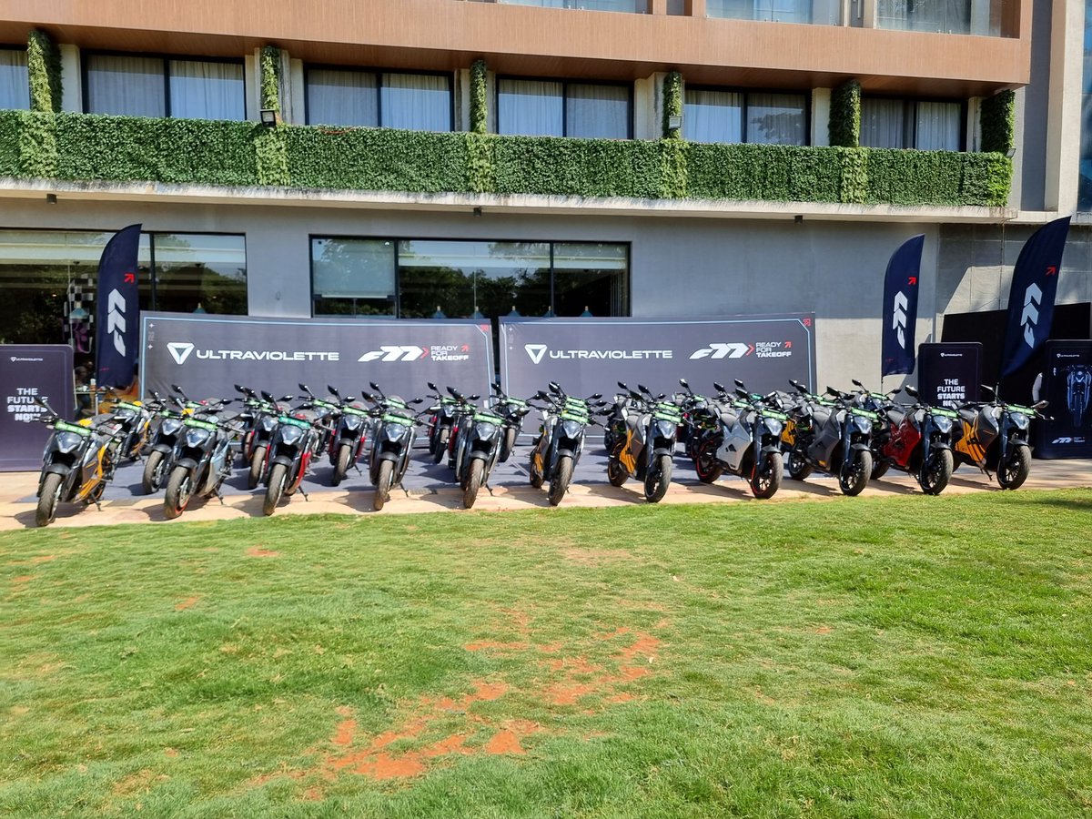 shawshekhar3108's tweet photo. Flew the #F77 today, started with 90% charge and covered 113km in glide and mostly combat mode, didn't really needed the ballastic mode, must say just enjoyed the drive, it's silent, fast and appealing. #Ballastic
is for another day. Hats off @UltravioletteEV
#MadeInIndia https://t.co/pvJGbN2fnJ