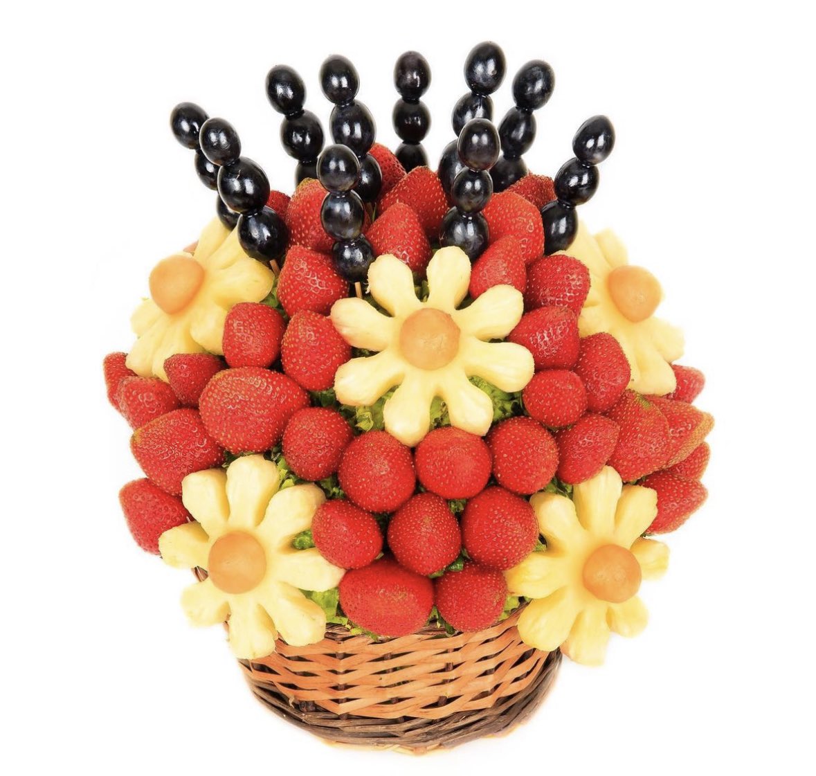 Happy Mother’s Day to all the amazing mamas out there! 🍓🌼

#mothersday #mom #celebrate #freshproduce