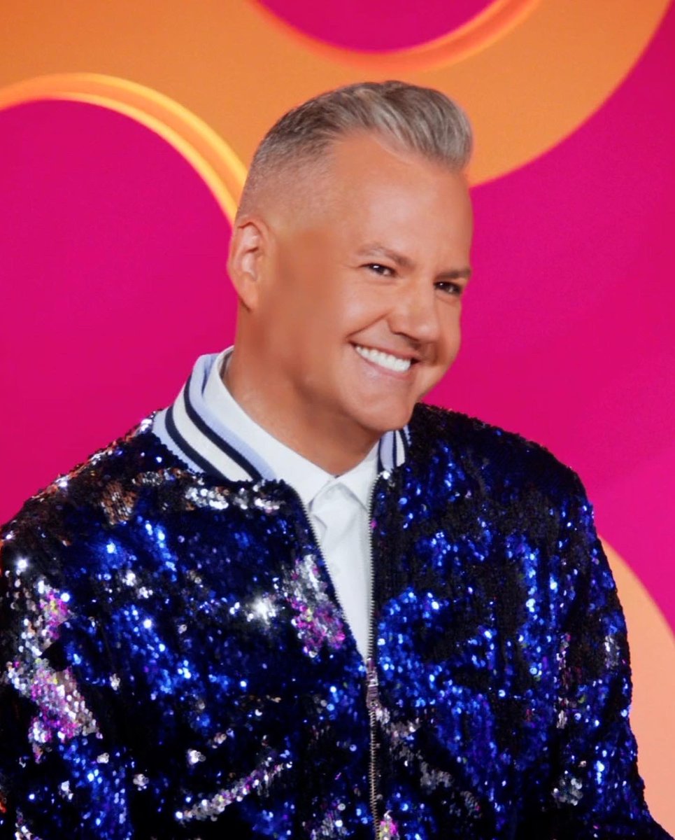 Ross Mathews tweet media