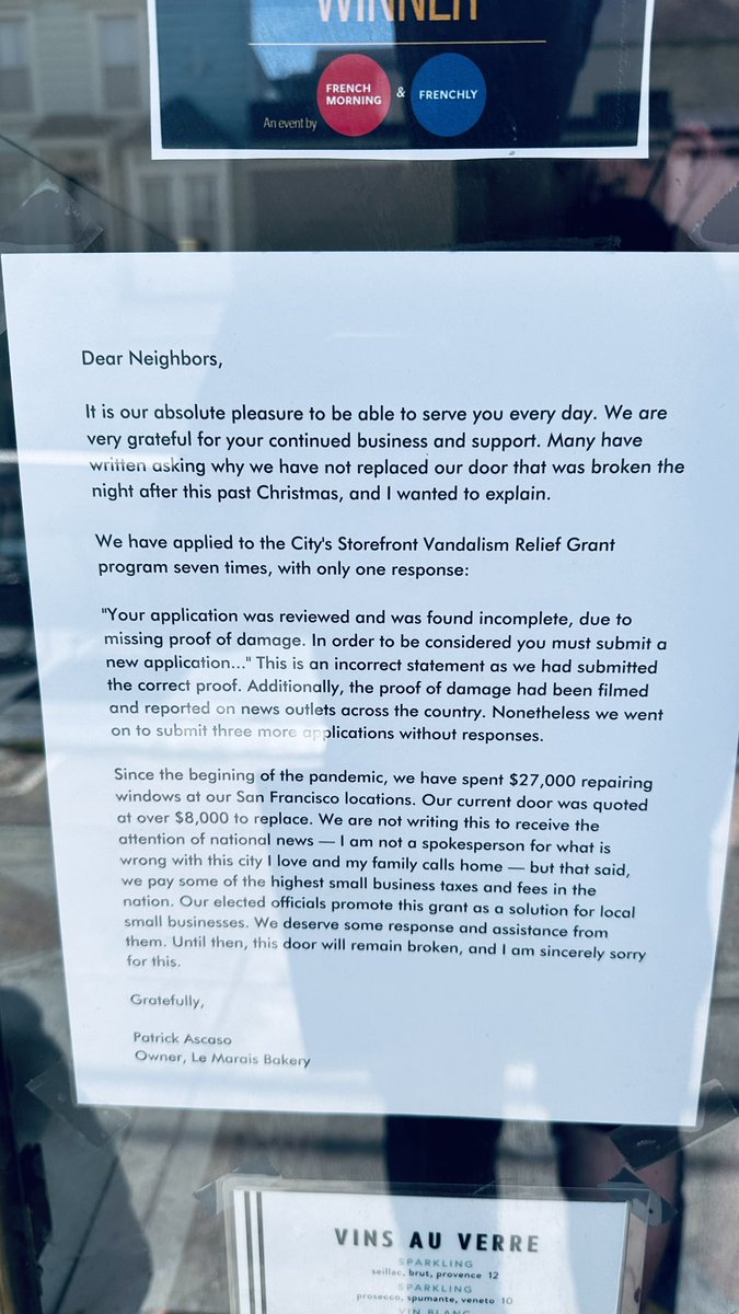 thuddwhirr's tweet photo. Local bakery is annoyed https://t.co/37MyEz6vxO