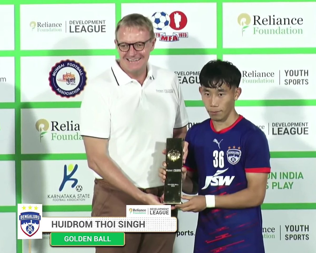 Total_BFC's tweet image. Golden Ball - Thoi singh

He scored 9 goals in RFDL 🔥

#WeAreBFC #BFCLive #RFDevelopmentleague