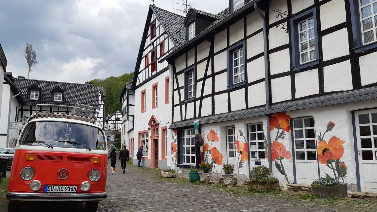 Joehoeeeee
Quess where we are? Nee, dit is niet ons campertje want we gaan wandelen. Wel erg leuk is ie ❤