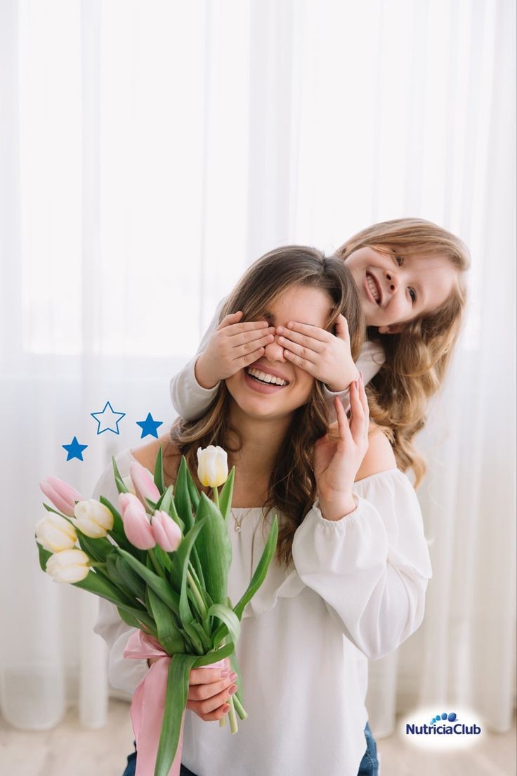Mais um dia das mães com a senhora e eu queria dizer que eu amo muito muito você
obrigada por todo o apoio, incentivo, dedicação e carinho que sempre teve comigo
Sou o que sou pq foi vc q sempre esteve comigo quando precisei
eu te amo muito, mamãe, feliz dia das mães ❤️