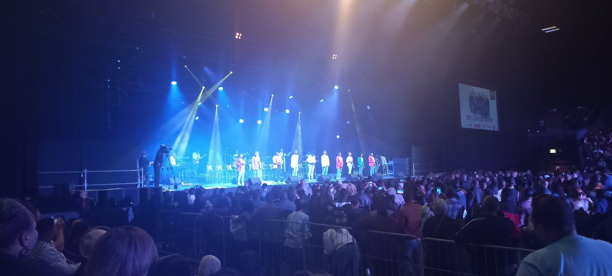 CharlieJ1213's tweet photo. Some 📸 - Pinkster in Grandwest 🔥🔥🔥
https://t.co/LqQuXXvjBw
#PIGW2023 #JR20 #Pinkster #Koortjies #Parkan #Computicket #CrazeZone #CCFM @jonathanrubain @CCFM_1075 @ChadleighGowar @Lonties @RickySchroeder9 @MJacobsSport @ColinMitchells 💙❤️💙 https://t.co/18L0wCdIk8