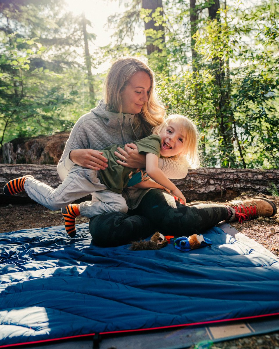 Happy #mothersday to all the adventure-ready Moms out there! 💐 #gorumpl