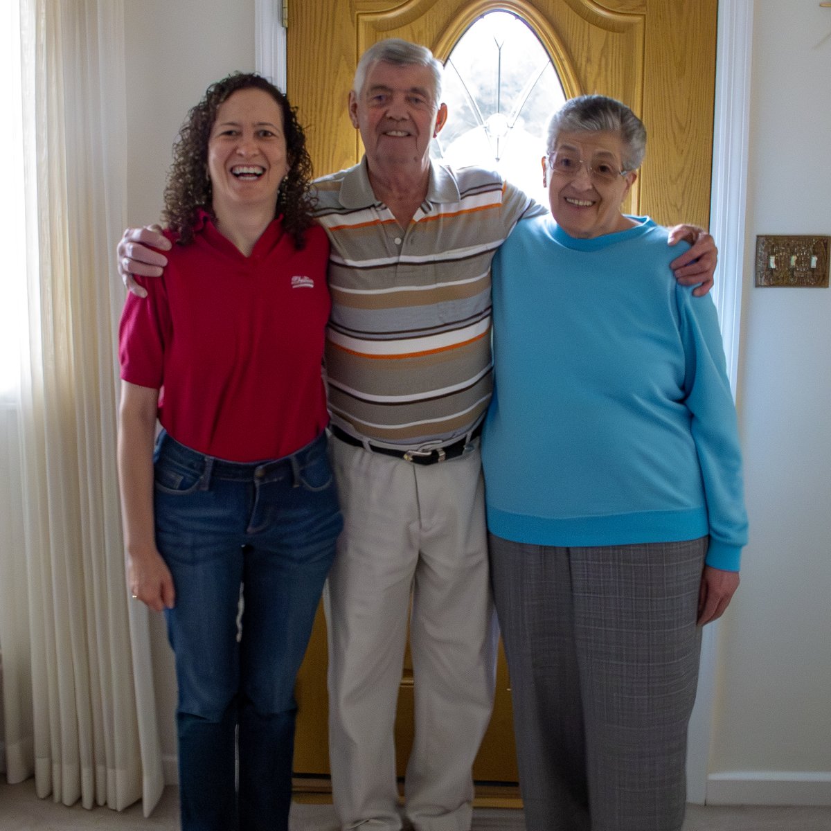 PSU_CollegeOfEd's tweet image. Happy #MothersDay from the @PSU_CollegeOfEd family! 🌺 Here are photos of mothers/fathers from Marketing and Communications staff members @amountz, @PeetaTerpstra and @StephanieKoons.
