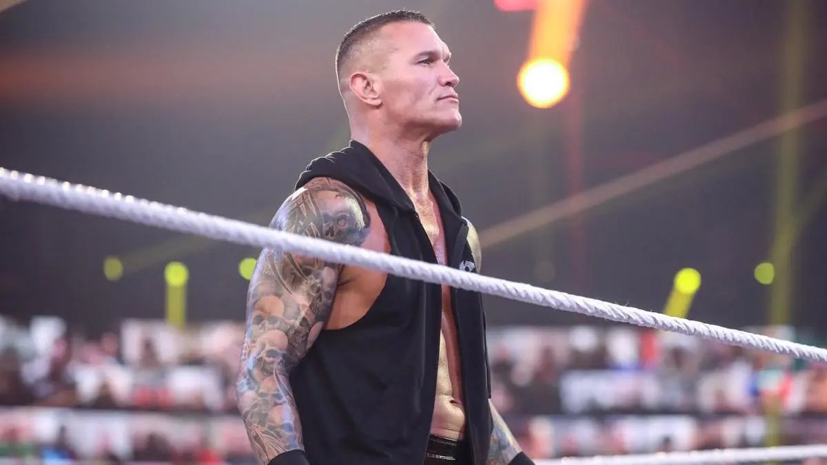 “He's training so we'll see what happens. If he feels like he's ready to go back, I think he might. Then again, he's pretty well taken care of. I don't think he needs to.”

“I think the doctors have told him not to.”

😔😔😔

- Bob Orton on Randy Orton’s current status…