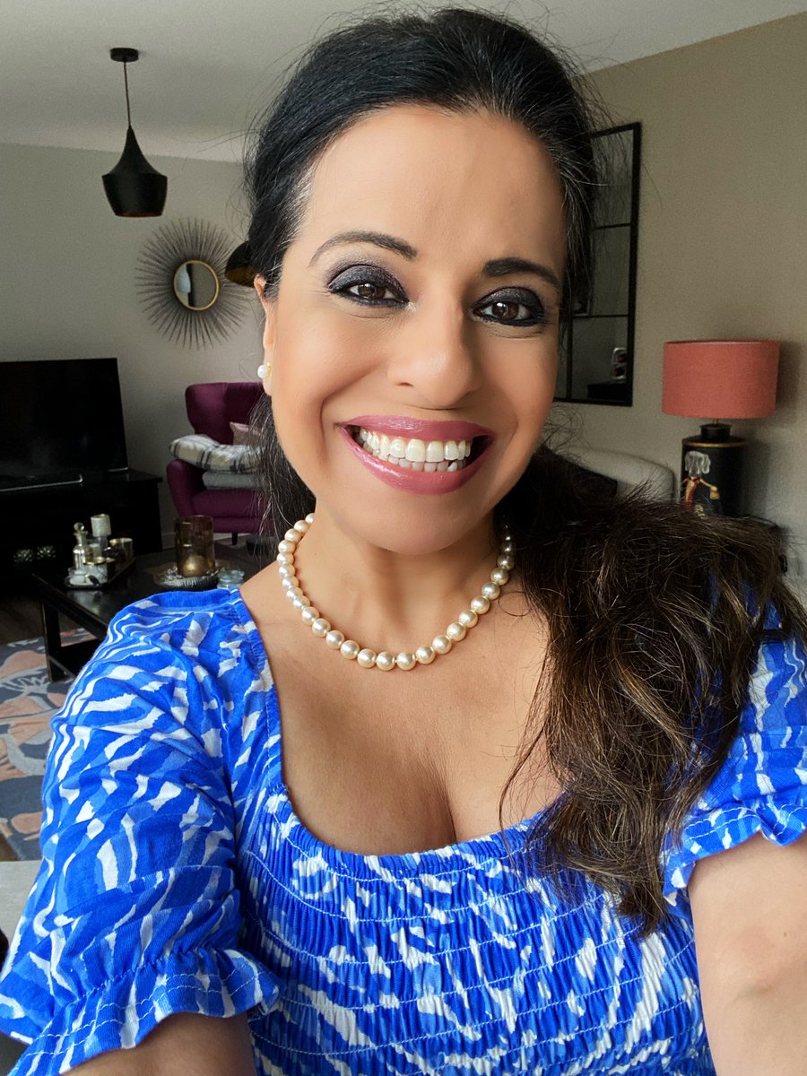 Happy Mother’s Day to all those who are celebrating it world over … most precious love, one of a kind! 

Here is a picture of my mum and one of me… resembling her is an honour ♥️
#worcestershirehour  #MotherDay