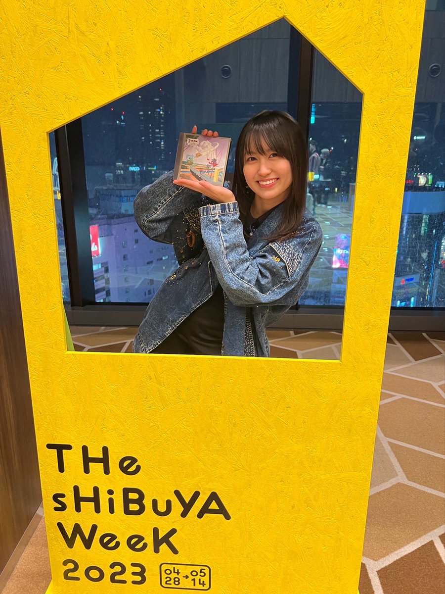 rie_morikawa_'s tweet photo. 渋谷スクランブルスクエアにてライブのあった台湾のバンドEverforさんのライブを楽しんできました🎶かわいいグッズTシャツとCDを買いました!
記念撮影、半目撮れてた (՞⸝⸝o̴̶̷̥᷅ ⌑ o̴̶̷̥᷅⸝⸝՞)ワァ.........ア
#everfor https://t.co/LOl91lndGC