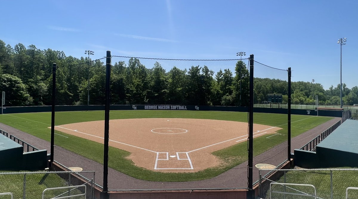 DJOSoftball's tweet photo. What a beautiful day and beautiful venue to compete for the WCAC Championship! Going to be a fantastic battle with Ryken at 3pm. Lets Go pups!! #GUIA #OneStandard #CompetitiveStamina @DJOathletics @WCACSports 💙❤️‍🔥🥎 https://t.co/vzVxvCPpQR
