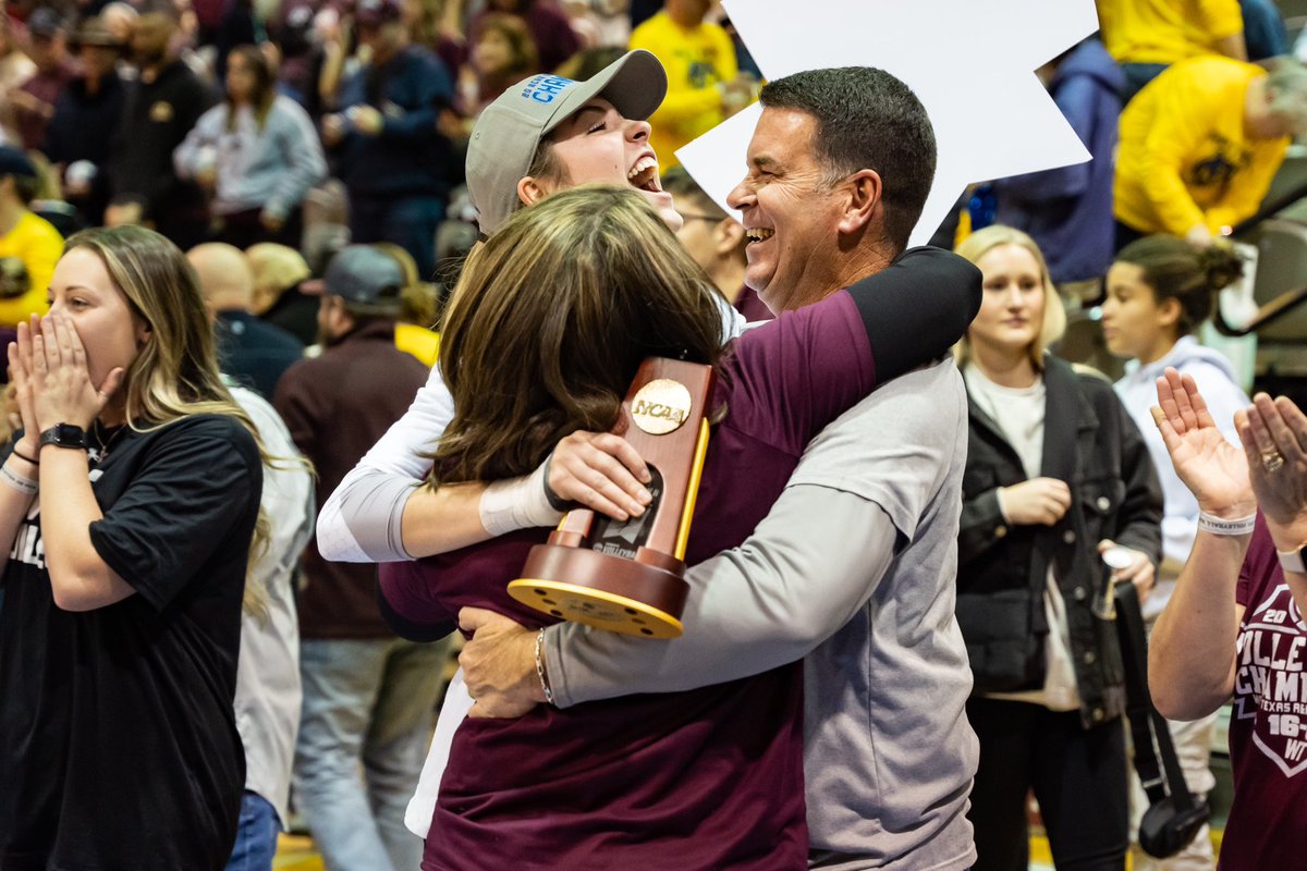 Happy Mother’s Day to all our volleymoms who love and support each Lady Buff like their own. We see you, appreciate you and love you!

#BuffNation #mothersday