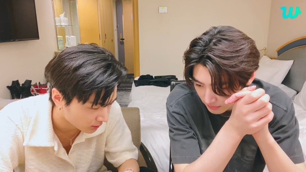 jayhoondocs's tweet photo. — 230514. 🖤🤍 https://t.co/Vt6ntp8oMQ