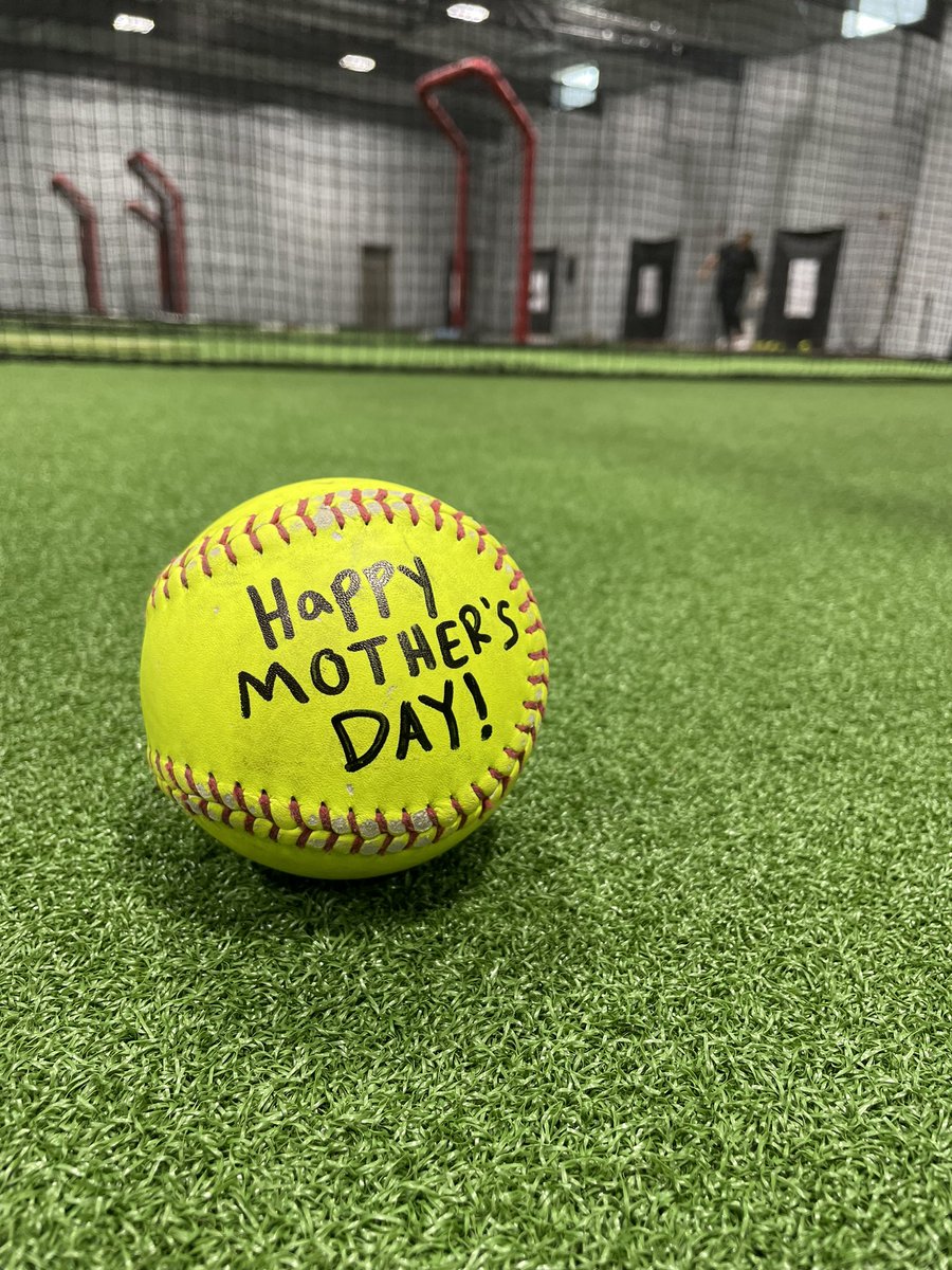 pgsiouxfalls's tweet photo. Happy Mother’s Day to all the amazing PG moms out there!
You are a HUGE part of your athletes’ success with your endless support, encouragement and love!
Thank you for your dedication to your athlete(s) and our program!
#PGfam #MothersDay https://t.co/iNAcGnptSY