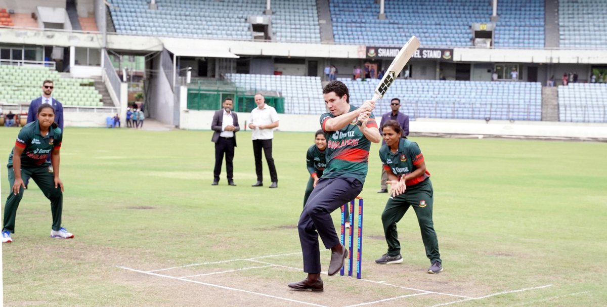 AbdullahNadim2's tweet photo. BCBtigers: Official visit of @TimWattsMP at the Home of Bangladesh Cricket.
   
#BCB | #Cricket https://t.co/KAwIMpDk4x