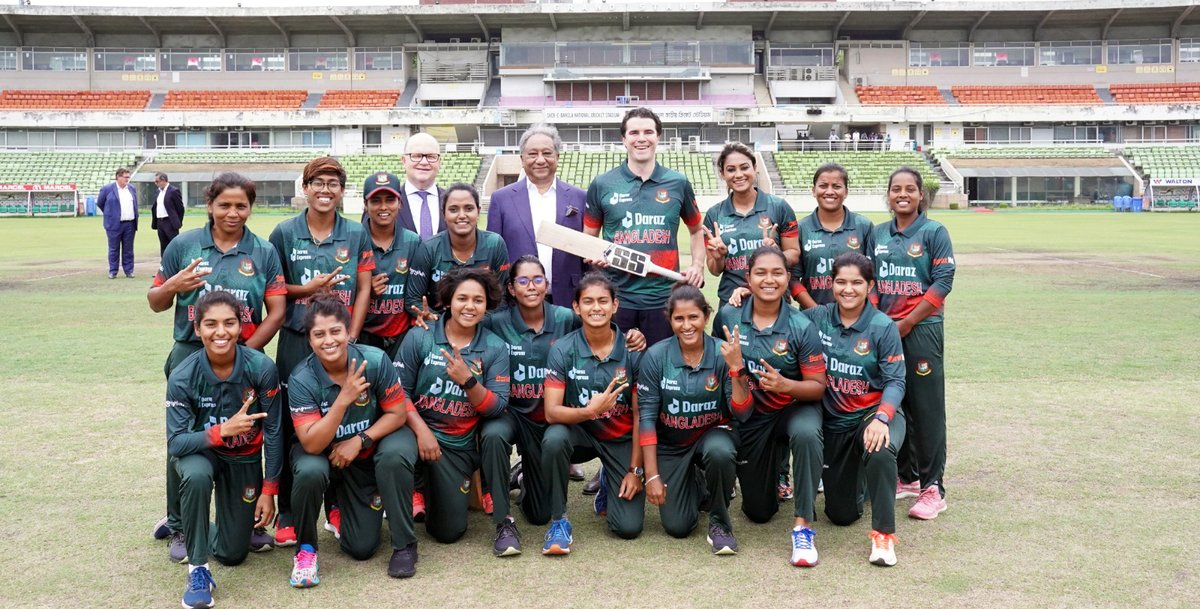 AbdullahNadim2's tweet photo. BCBtigers: Official visit of @TimWattsMP at the Home of Bangladesh Cricket.
   
#BCB | #Cricket https://t.co/KAwIMpDk4x
