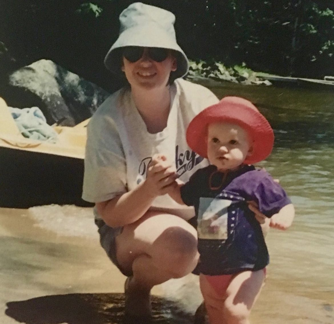 MsSigurdson's tweet photo. Happy Mother’s Day to all the moms out there, along with all the grandmas, aunts, big sisters, and other tireless caregivers and role models who make a difference in the life of a child.

As well, I want to wish a happy Mother’s Day to my amazing Mom ♥️ @DrKSpalding6 https://t.co/dbebPtj3oR