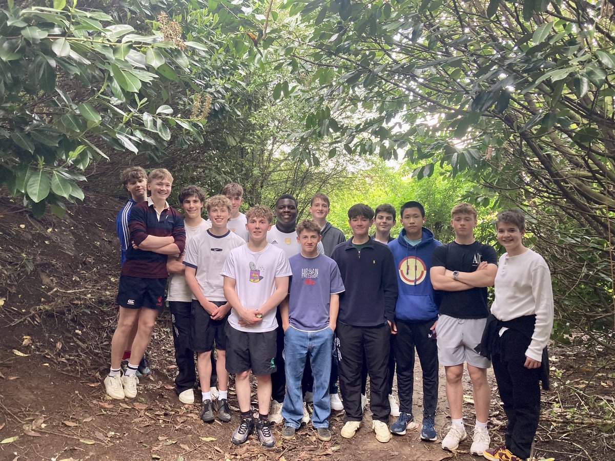 HaywoodsHouse's tweet photo. A refreshing and relaxing Sunday walk through beautiful Rutland with the @HaywoodsHouse boys #thegreatoutdoors #healthybodyhealthymind #mcwalk https://t.co/NTGHBEQdab
