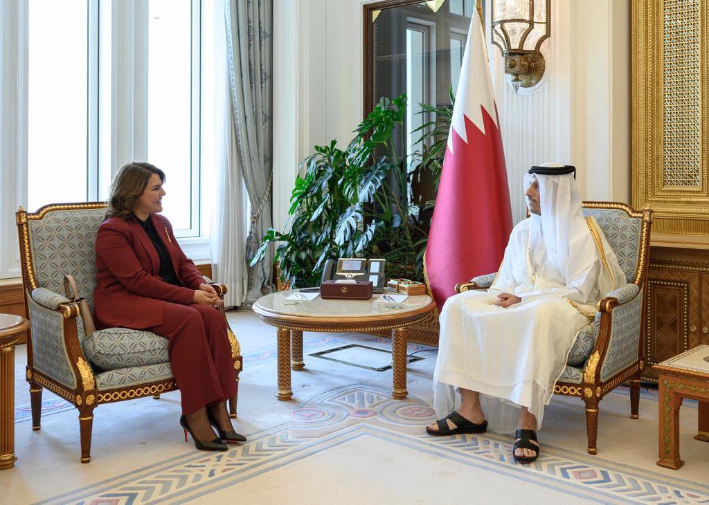 معالي الشيخ محمد بن عبد الرحمن بن جاسم آل ثاني رئيس مجلس الوزراء وزير الخارجية، يجتمع في الديوان الأميري اليوم، مع سعادة السيدة نجلاء المنقوش وزيرة الخارجية في دولة ليبيا الشقيقة، التي تزور البلاد حاليًا.