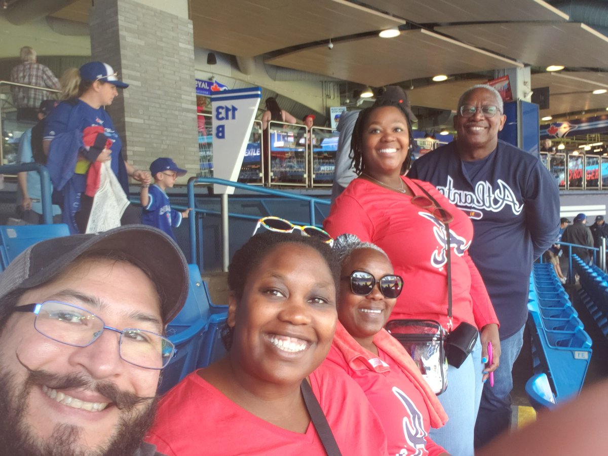 lesaleeeee's tweet photo. Go Braves! #nextlevel @Braves https://t.co/ZKRhRKfTE0