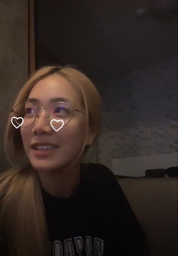 มีคนแว้บหน้ามาให้หายคิดถึงด้วย 🥺