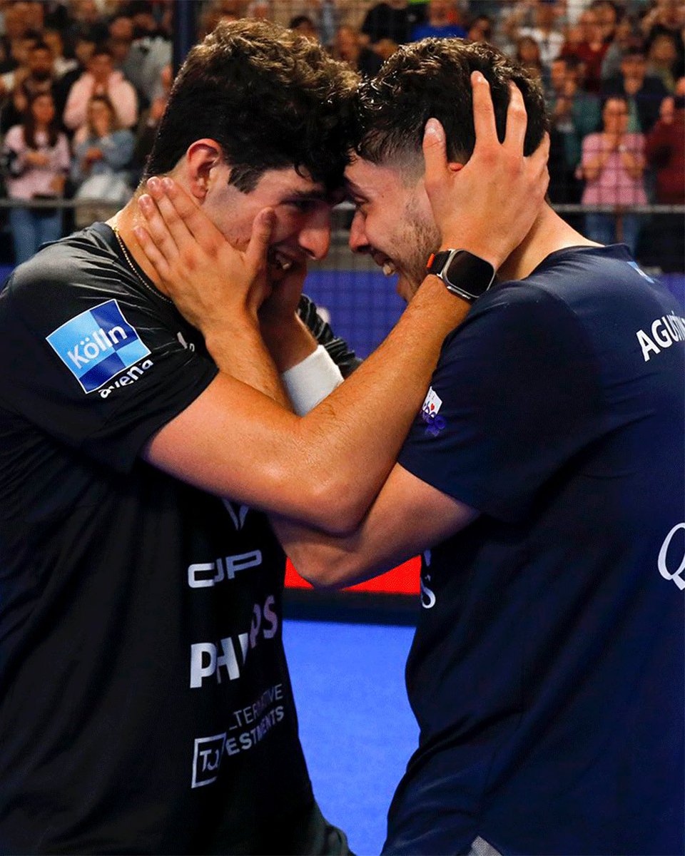 🏆CAMPEONES🏆 
Estoy sin palabras. Solo quiero seguir soñando a tu lado <a href="/agustapiacarp/">Agustin Tapia</a> 🫶🏼