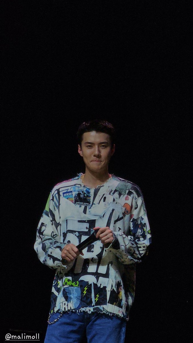 malimoll's tweet photo. Issa wrappp🫶🏻🫶🏻🫶🏻 SAYA SAYANG KAMU @weareoneEXO
@_real_pcy_ @___oohsehun
#EXOSCinKL #EXOSC_BackToBack #EXOSC_BackToBack_KL #EXOSC_BACKTOBACK_IN_KL #EXOSCinMY https://t.co/OGUsZw9xsa