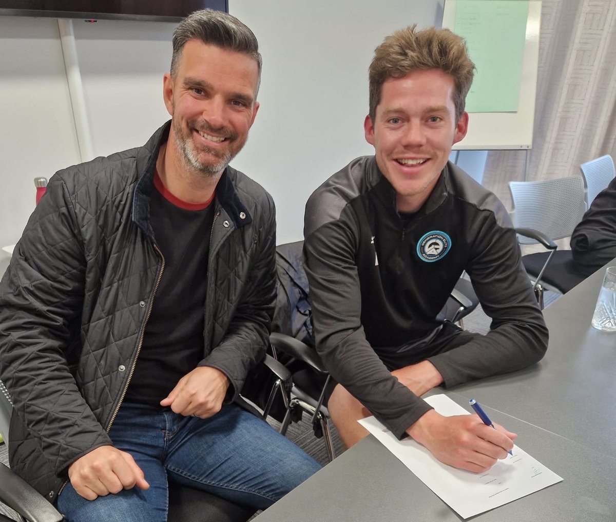 Manager Tim Sills: “I'm absolutely delighted to welcome Sam to our Wimborne Town family... Sam brings a wealth of experience... as well as huge quality, the perfect mentality and character for what we are building and also great versatility.' #UpTheMagpies