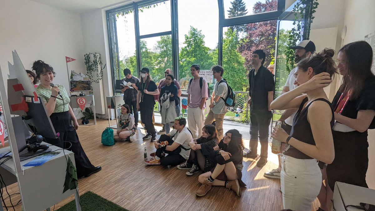 Devolution🌱(sunny.garden/@devolution on Mastodon) tweet media