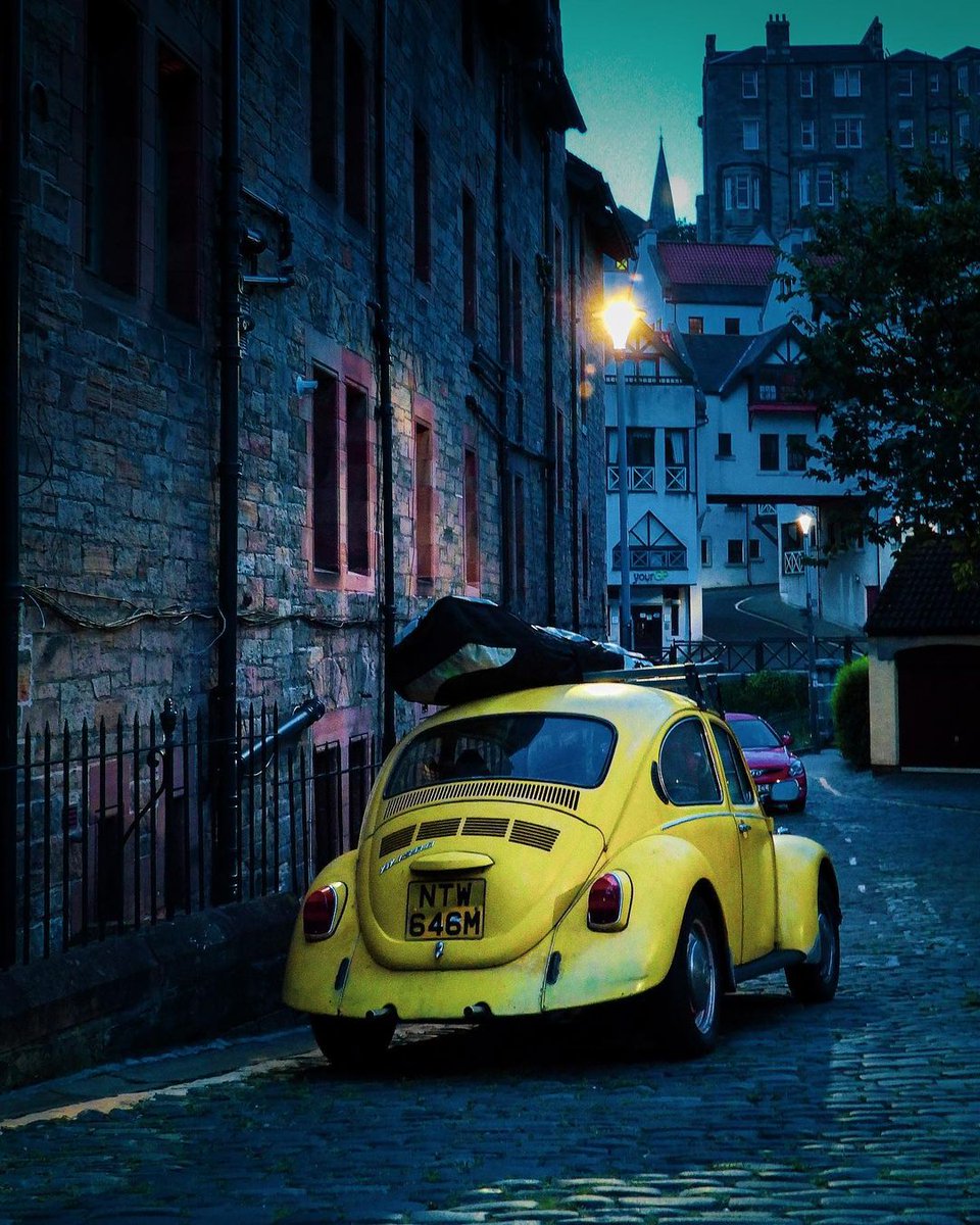 A VW Beetle in Dean Village, Edinburgh.
ig/8mileshighphotography
#deanvillage #vwbeetle