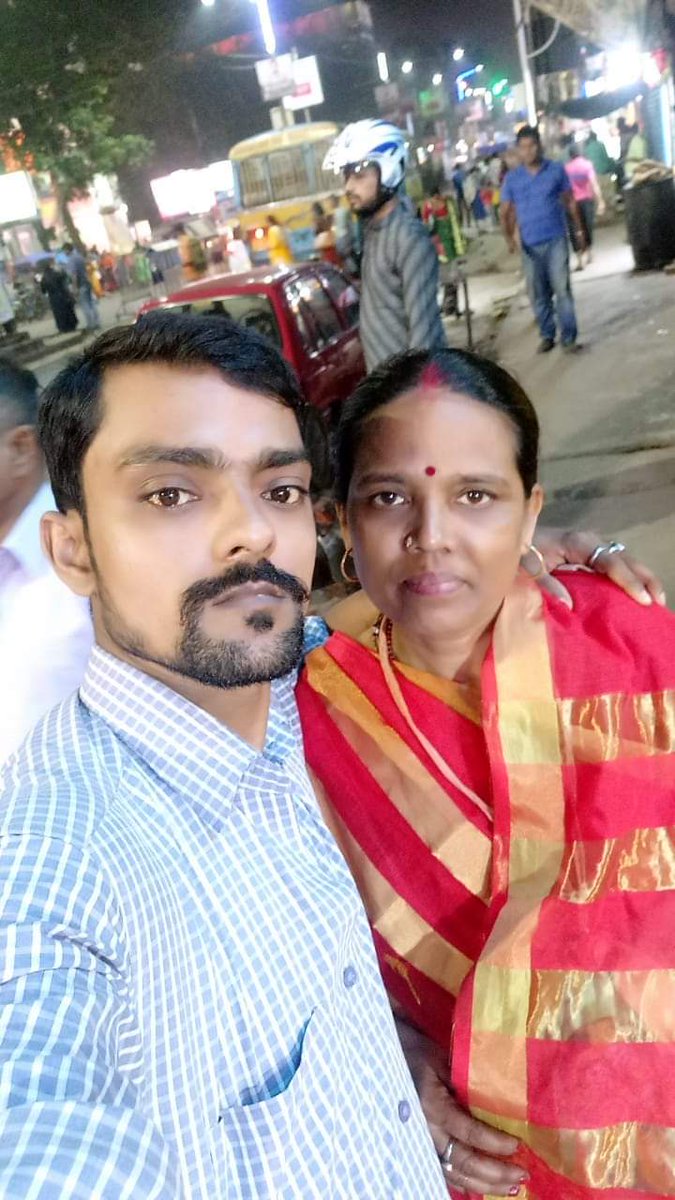 njeejha300's tweet photo. माँ पृथ्वी है, जगत है, धुरी है
माँ बिना इस सृष्टि की कल्पना अधूरी है।

ईश्वर हर जगह नही पहुंच सकता इसीलिए उसने मां को बनाया है। आज #मातृ_दिवस के उपलक्ष्य पर सभी माताओं को नमन व चरणों में कोटि कोटि वंदन करता हूँ। #HappyMothersDay @_SamikshaMishra @KapilMishra_IND @irajendrashukla https://t.co/W3nRUTv1I7