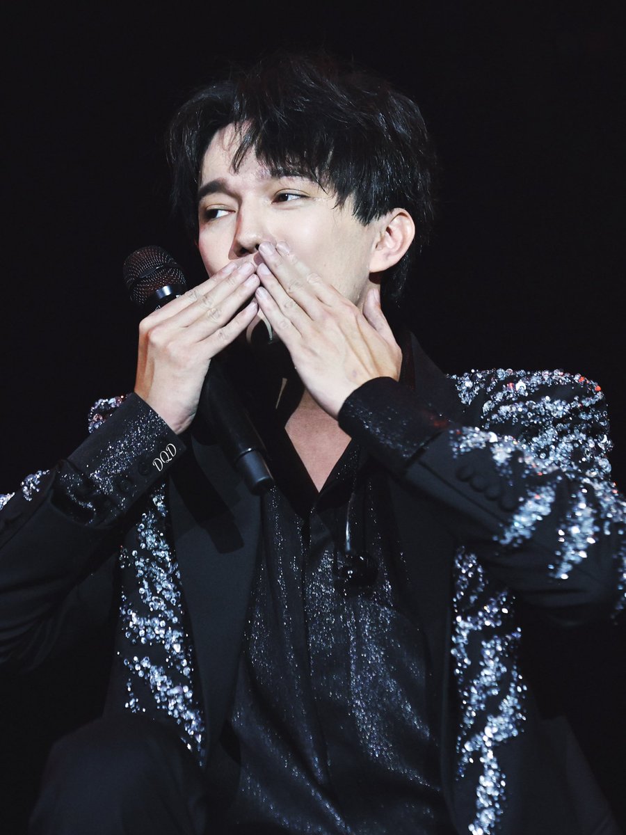 Dimash_dqd tweet media