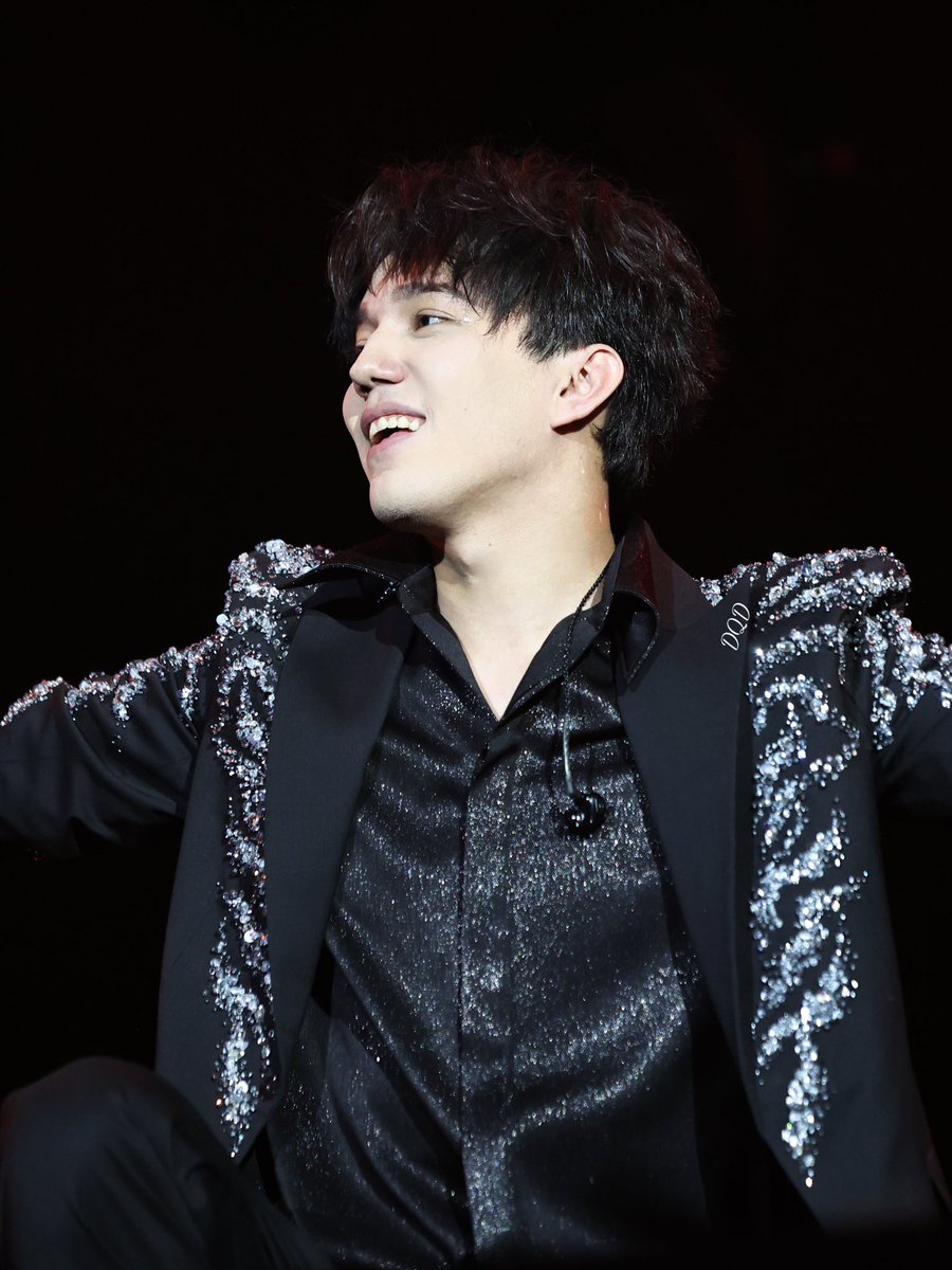 Dimash_dqd tweet media