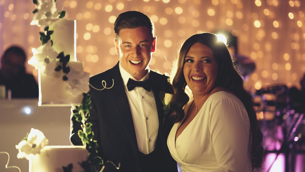 Chloe + Mark / Swynford Manor⁠
⁠
venue: @swynfordmanor⁠
photography: <a href="/mattwingphoto/">Matt</a>⁠
mua: @amberharlowmakeup
hair: @katrinakelly_weddinghair
florist: @iuliablooms
DJ: @lovelighters
Dress: @morgan_davies_bridal
Content Creation: @mbweddings_events