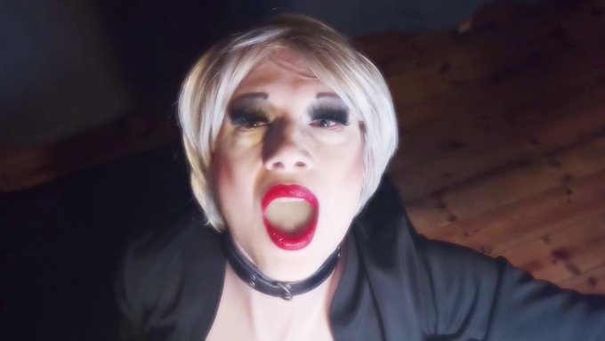 A sissy cumslut and used condoms. Always a good combination. Full vid here: https://t.co/qkvomJfKrd https://t<a href="/tag/corset"class="tags"><span>#corset</span></a><a href="/tag/sissy"class="tags"><span>#sissy</span></a>