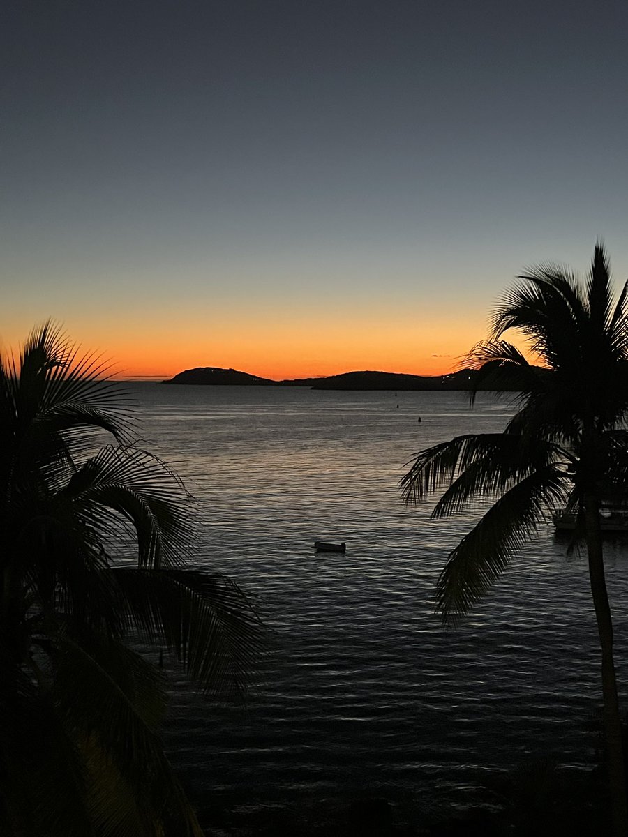 KevinSkemp's tweet photo. @RealJamesWoods Beautiful pic. There can also be various perspectives after the sun sets. It can bring a completely different beauty or sadness. https://t.co/yvtgr8omOE