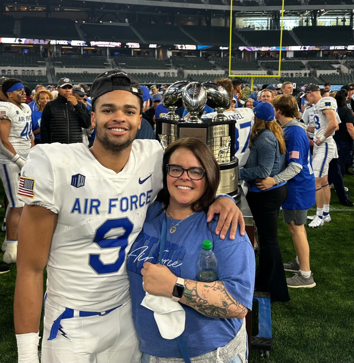 AF_Football's tweet photo. We love our moms 🫶

Happy Mother’s Day to the wonderful women in our lives, we love you! https://t.co/bU9fAKkxAw