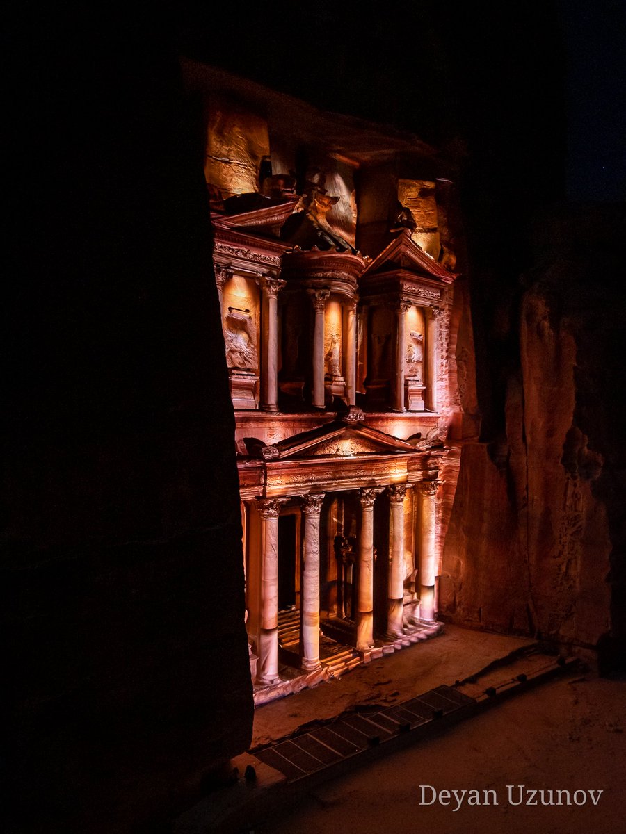 DeyanUzunov's tweet photo. Unveiling the Mysteries: Petra's Enchanting Night
Experience the first-ever 3D mapping show, revealing the hidden wonders and stories of this historic UNESCO World Heritage Site.
#Petra #Jordan #TreasureOfPetra #3DMappingShow #NightTimeMagic #UNESCOWorldHeritage #HistoricSite https://t.co/Tzjp0qk8vN