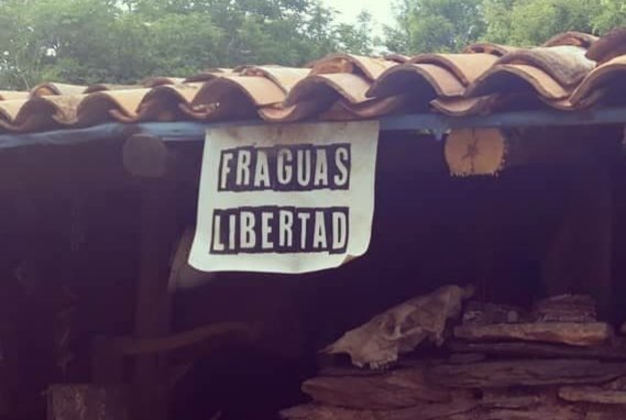 #FraguasLibertad porque #RepoblarNoEsDelito y menos en la zona más despoblada del sur Europeo. Apoya para que Lxs repobladorxs de Fraguas no vayan a la cárcel. goteo.org/project/fragua…
Ni politicxs, ni jueces... Solo el pueblo salva al pueblo. Mil gracias.