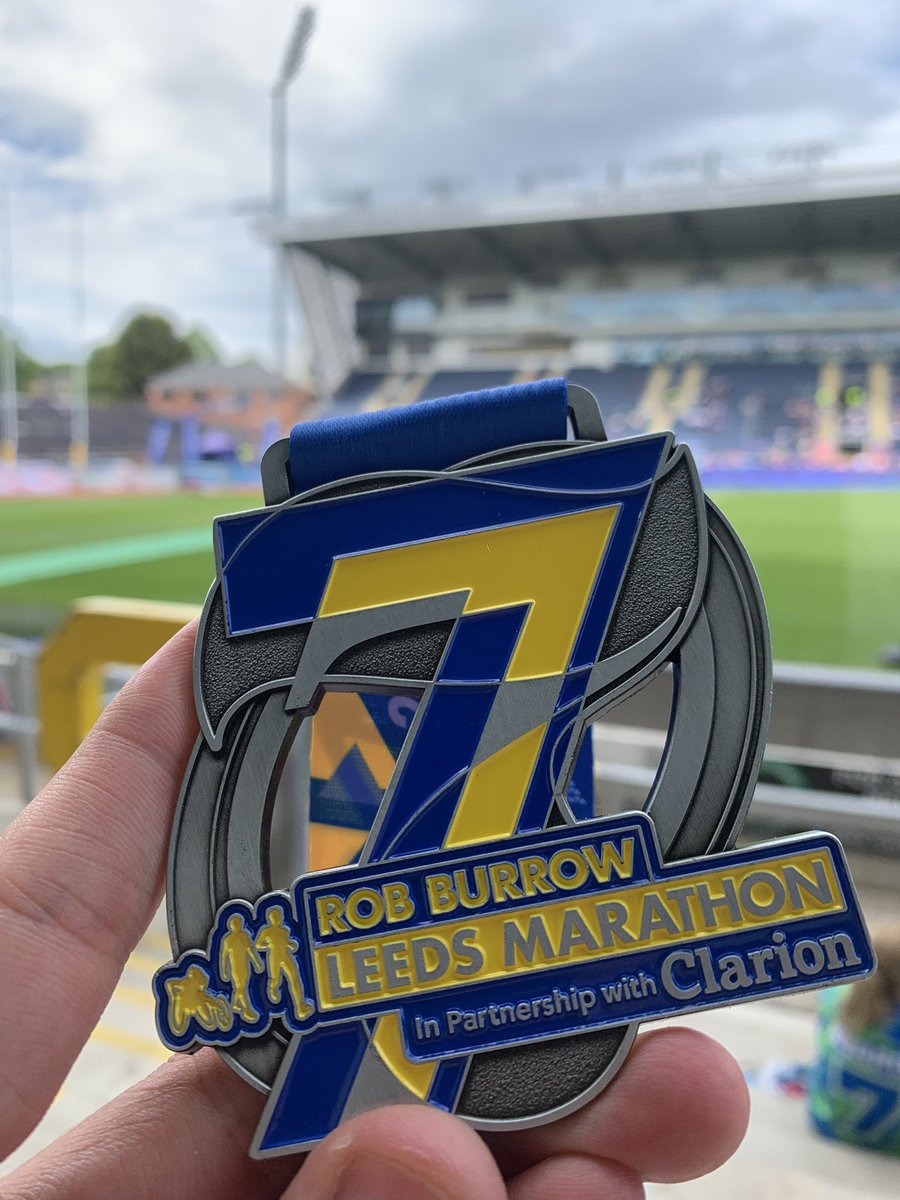 #RobBurrowLeedsMarathon ✅ amazing day, slog of a run in the heat and on a rather hilly route! Great to see #teamMND raising continued awareness of #MND and raising huge amounts of funds to continue the fight which will one day #findacure Time for a well deserved pint 🍺