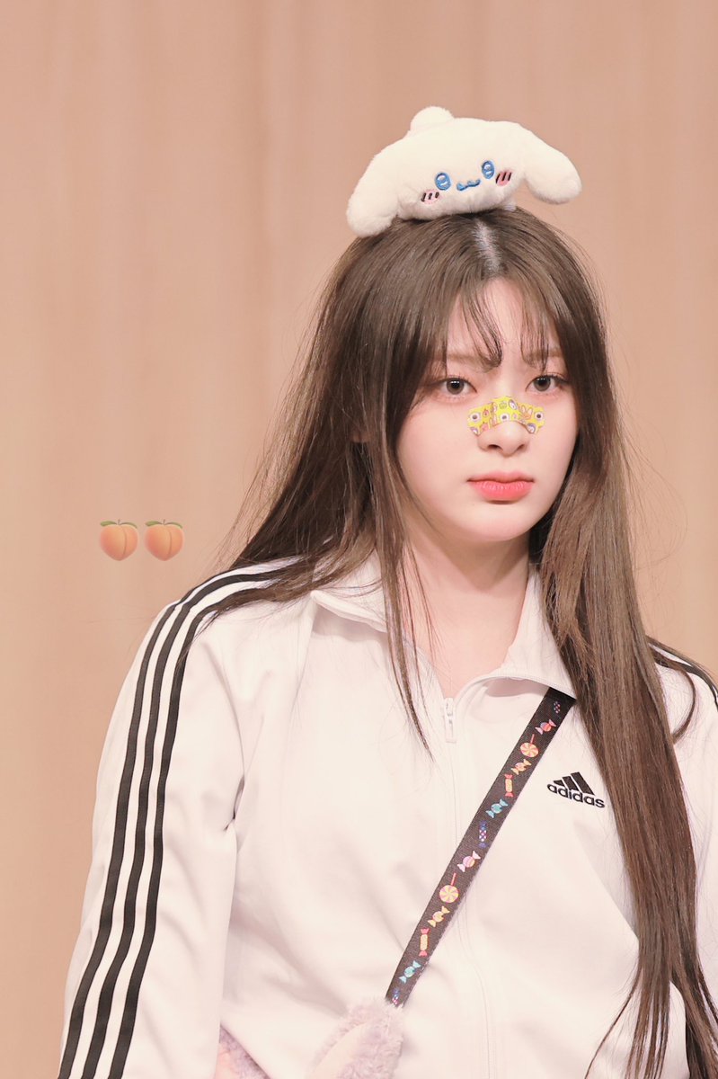 Furry_k_'s tweet photo. 20230310
세은 보면 행복해요🍑🍑
#스테이씨 #세은 #윤세은 #SEEUN #stayc https://t.co/BRoaWmElVk