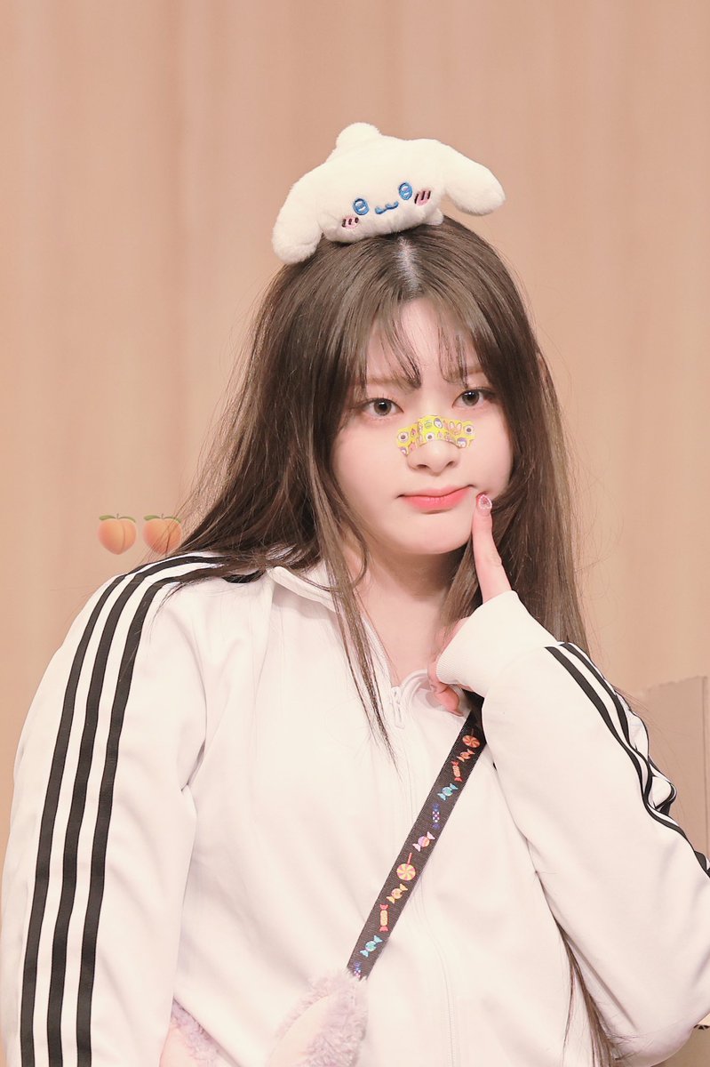 Furry_k_'s tweet photo. 20230310
세은 보면 행복해요🍑🍑
#스테이씨 #세은 #윤세은 #SEEUN #stayc https://t.co/BRoaWmElVk