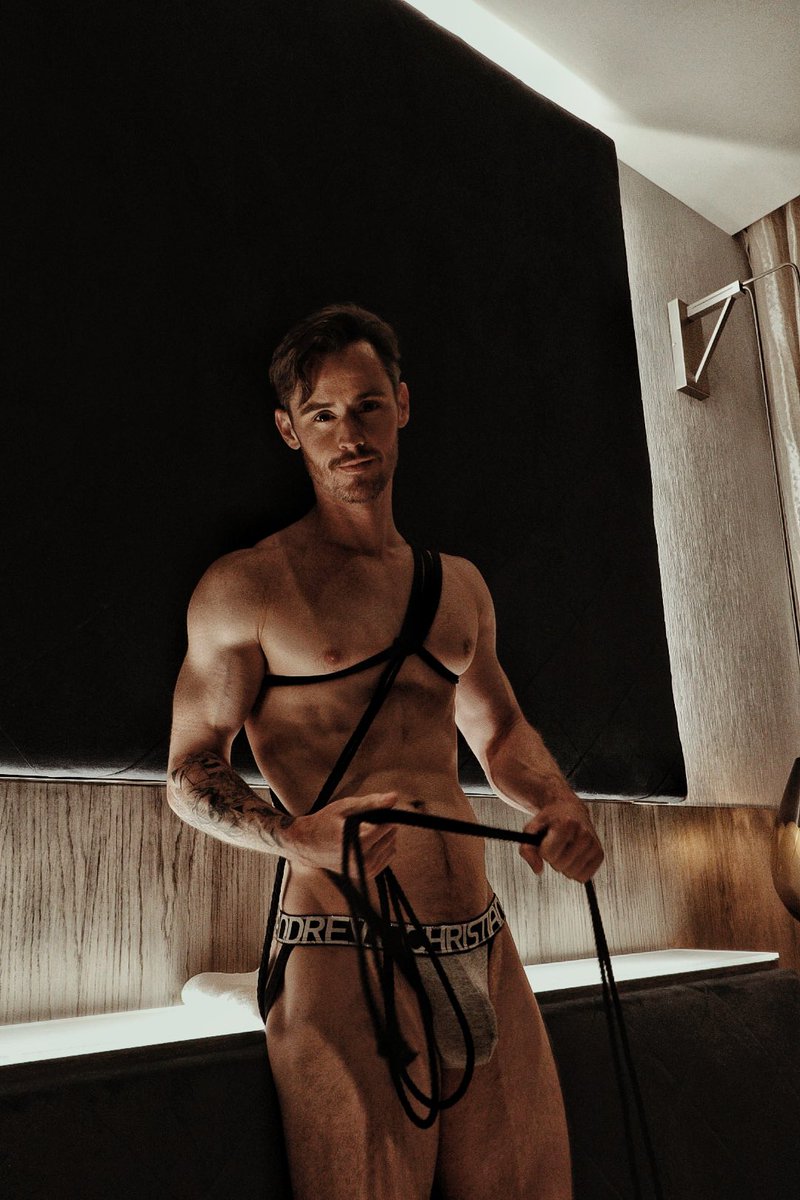 _danbenson's tweet image. Time for you to submit. 
(📸 @Christograph3r  🪢 @DomEllliot )