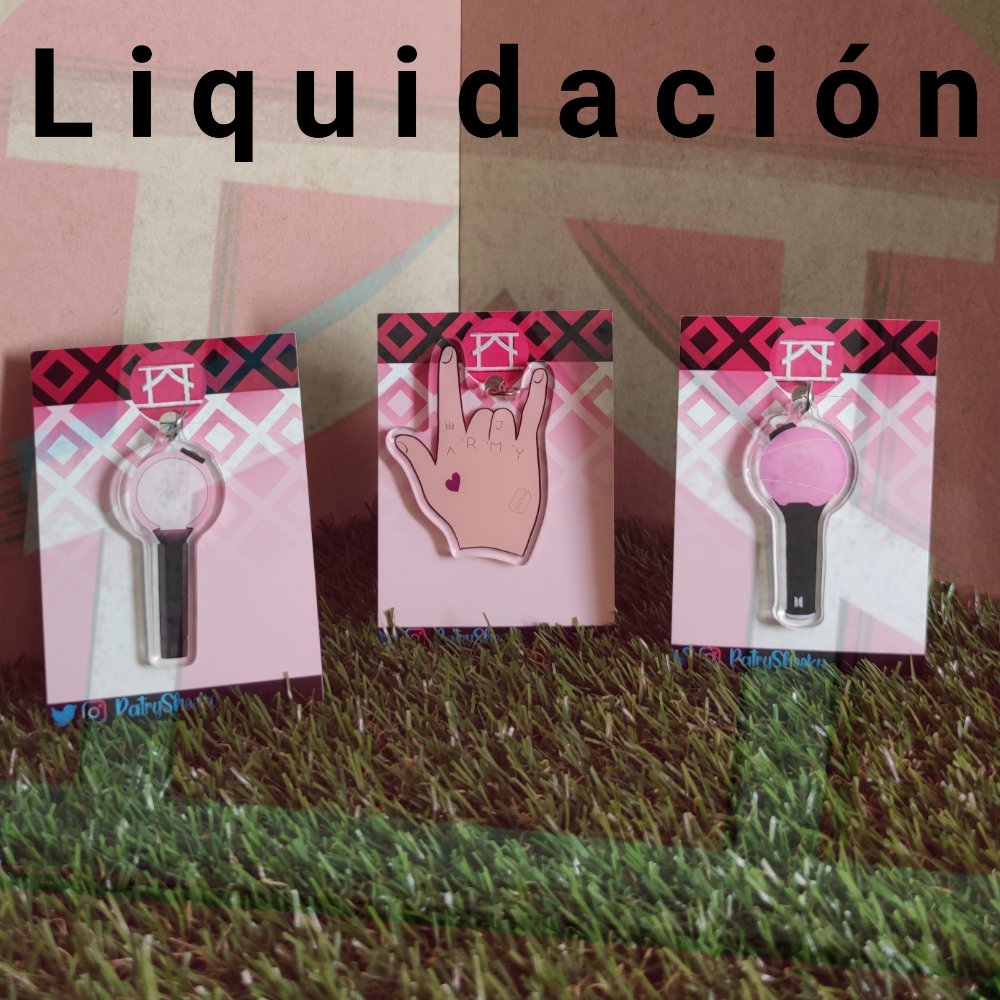 PatryShooky's tweet photo. Precio: 4€ + envío.

- Army bomb V3: Llavero ✅ Colgante ✅ Gargantilla ✅

- Army bomb V2 (rosita): Llavero ✅ Colgante ✅ Gargantilla ✅

- Mano JK: Llavero ❌ Colgante ✅ Gargantilla ✅

- Friends (dos manos, Jimin y V): Llavero ❌ Colgante ✅ Gargantilla ✅ https://t.co/DWkLzpJo2y